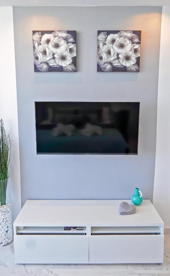 Modern Studio With A Sea View And Pool Access Ponderosa 801 Playa de las Américas Exterior foto