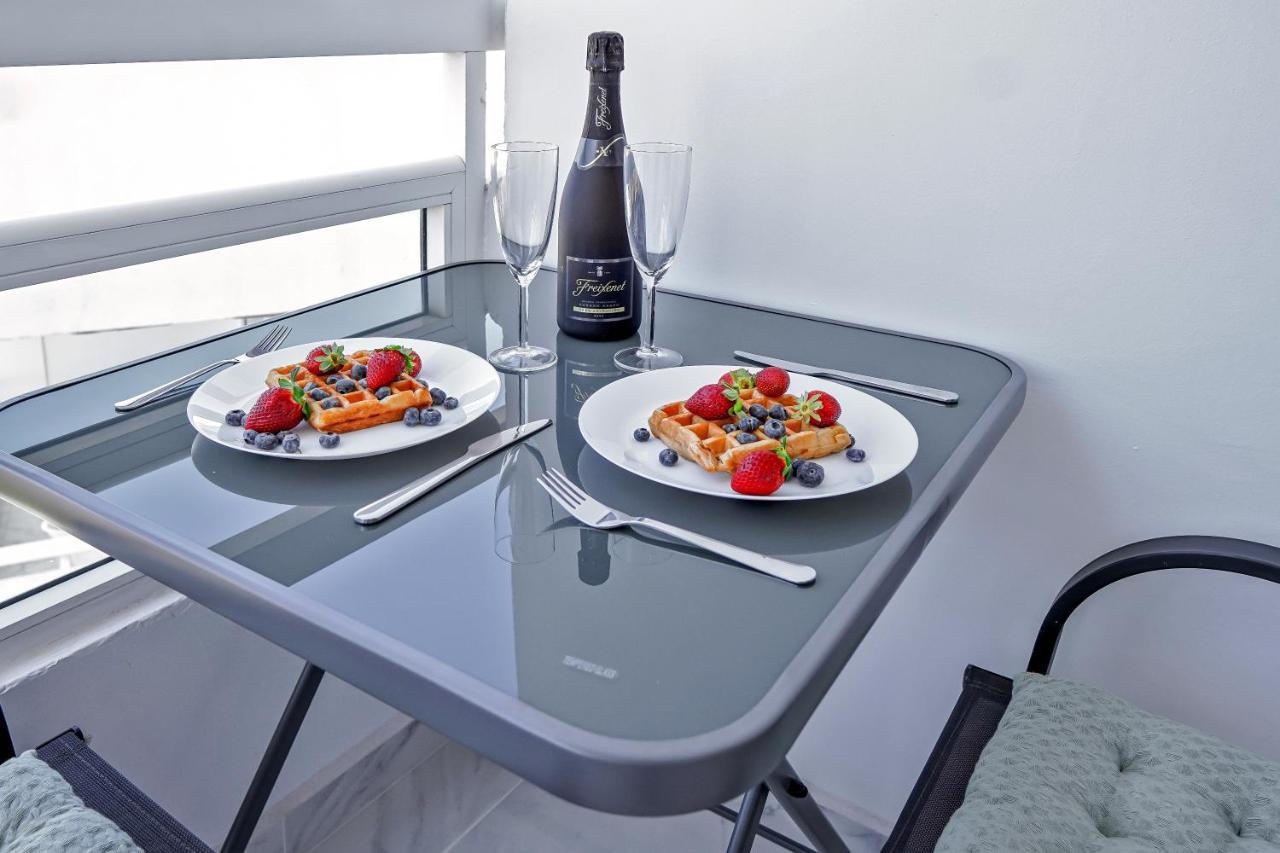 Modern Studio With A Sea View And Pool Access Ponderosa 801 Playa de las Américas Exterior foto
